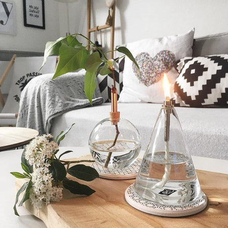 Lampes à l'huile conique